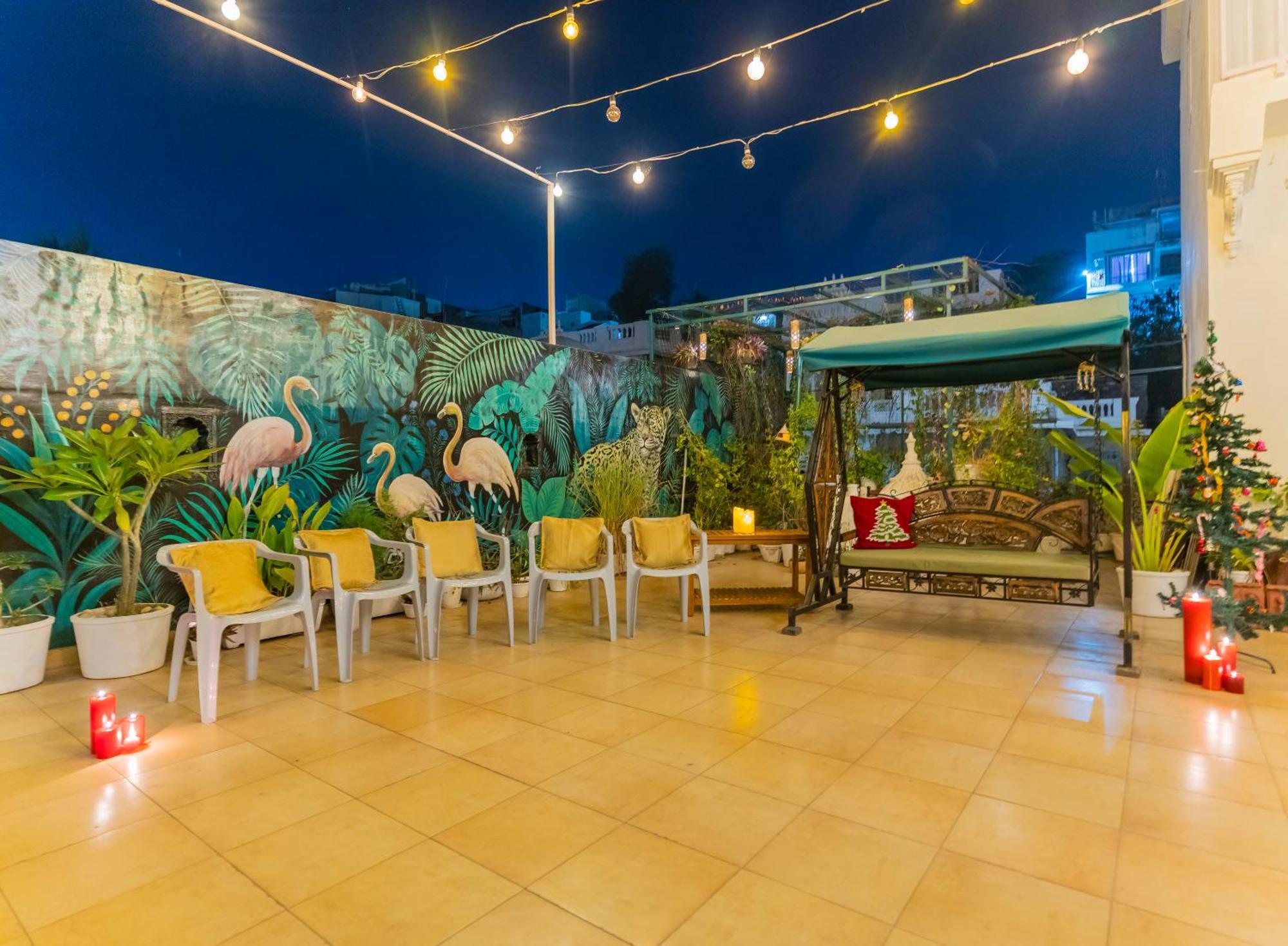 Natural Lake View Hotel Удайпур Екстериор снимка